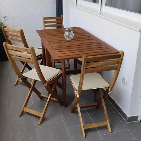 Kalea Center פולה