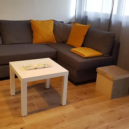 Kalea Center Apartment Pula